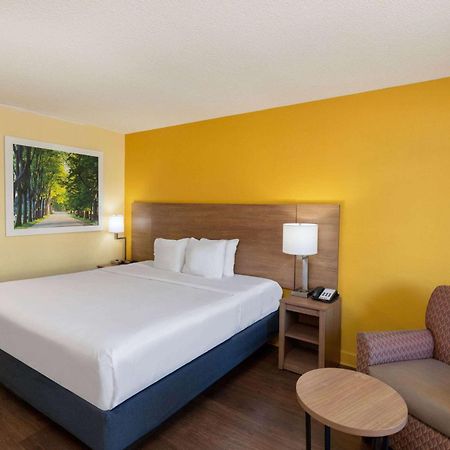 Days Inn By Wyndham Florence/I-95 North Exteriér fotografie