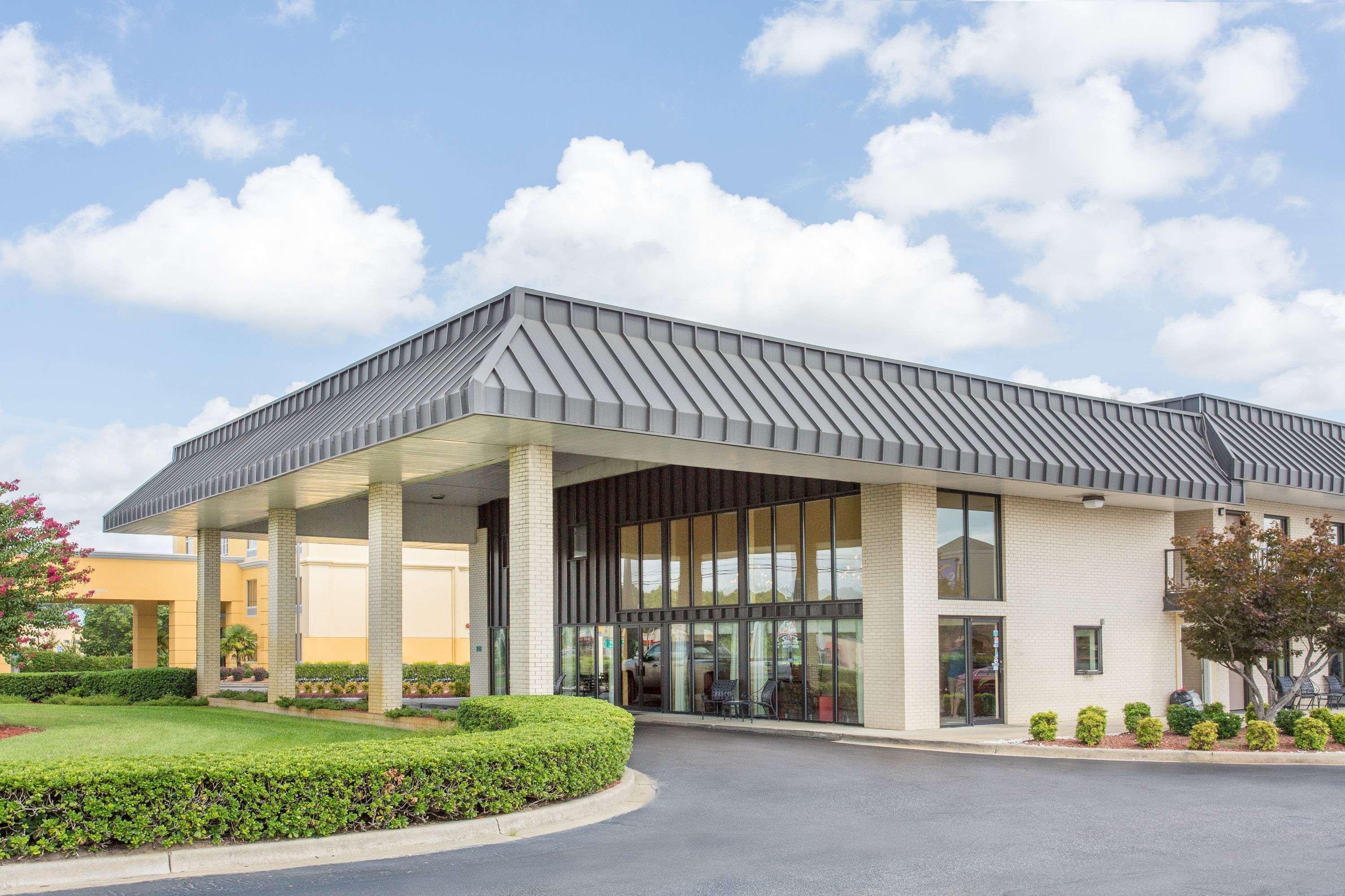 Days Inn By Wyndham Florence/I-95 North Exteriér fotografie